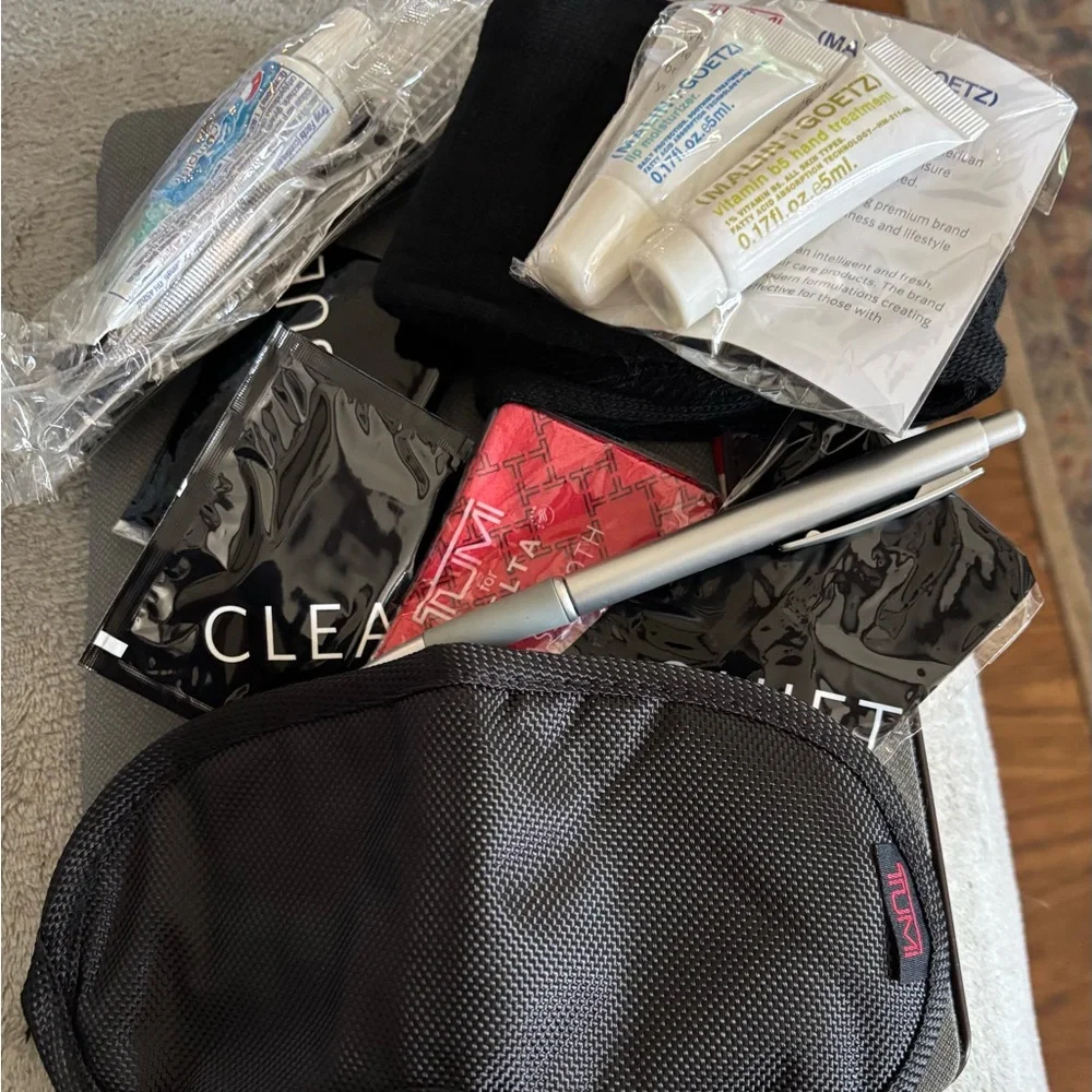 Tumi bag